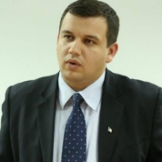 Preşedintele interimar al PMP, Eugen Tomac